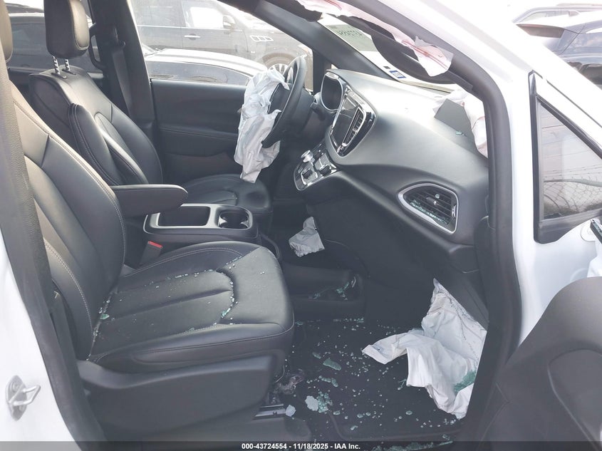 2C4RC1BG2SR601210 2025 CHRYSLER PACIFICA photo no. 5