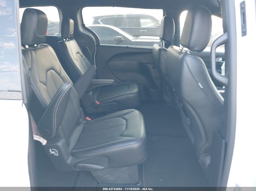 2C4RC1BG2SR601210 2025 CHRYSLER PACIFICA photo no. 8