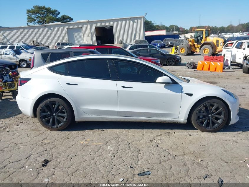 2022 Tesla Model 3 Long Range Dual Motor All-Wheel Drive VIN: 5YJ3E1EB1NF257837 Lot: 43724609
