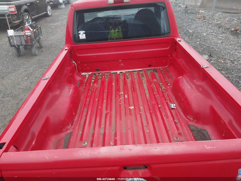 2000 Ford Ranger Xl/Xlt VIN: 1FTYR10C1YPB16562 Lot: 43724648