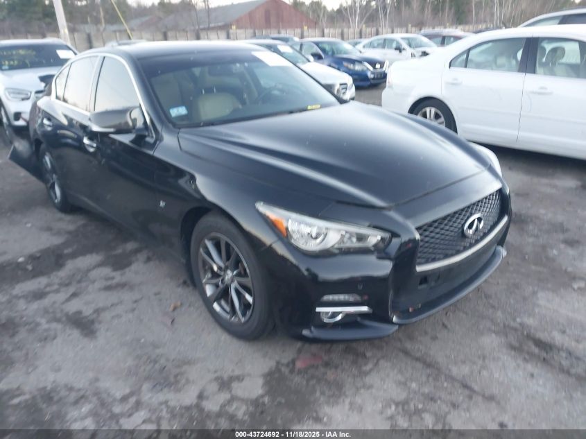 INFINITI Q50 PREMIUM