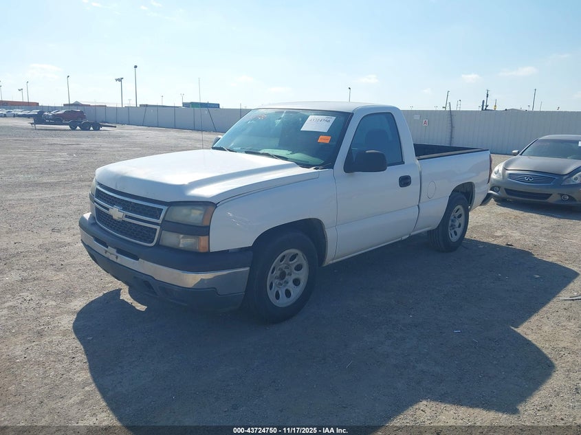 3GCEC14X07G145488 2007 CHEVROLET SILVERADO photo no. 2