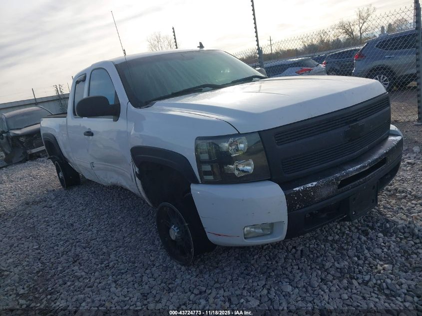 CHEVROLET SILVERADO 1500 LT