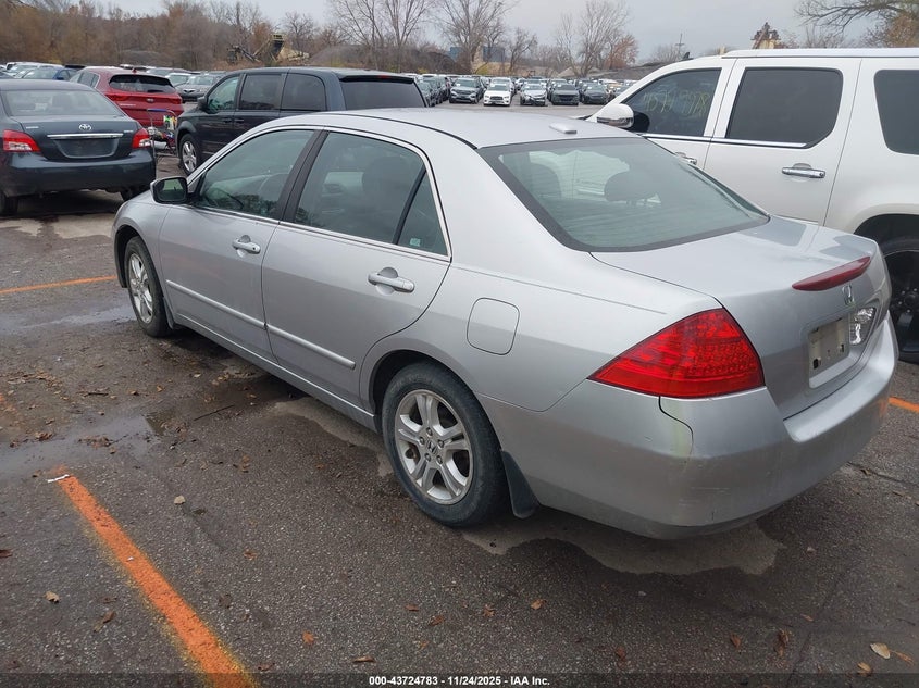 1HGCM56886A183096 2006 HONDA ACCORD photo no. 3