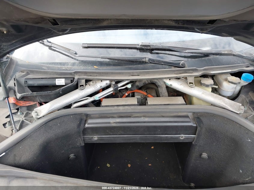 2014 Tesla Model S VIN: 5YJSA1S18EFP42334 Lot: 43724807