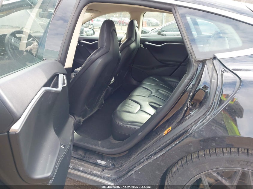 2014 Tesla Model S VIN: 5YJSA1S18EFP42334 Lot: 43724807