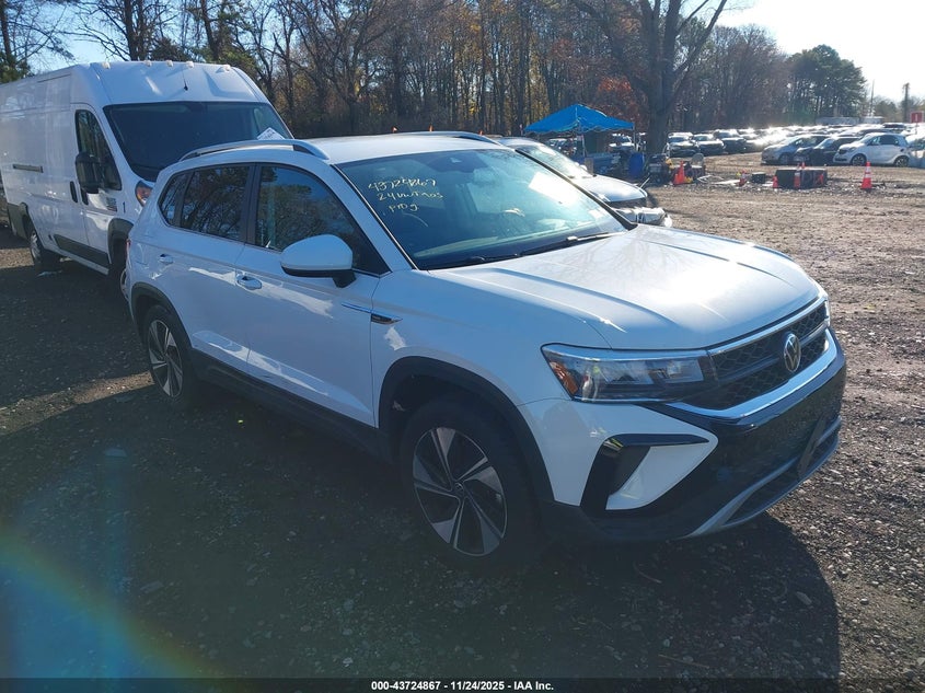 VOLKSWAGEN TAOS 1.5T SE