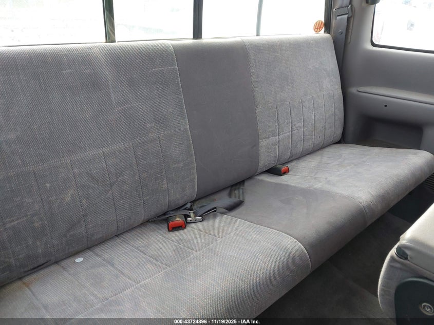 1996 Dodge Ram 1500 VIN: 3B7HC13Z0TG136817 Lot: 43724896