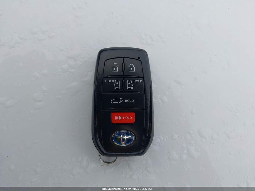 2022 Toyota Sienna Xle Woodland Edition VIN: 5TDASKFC0NS049280 Lot: 43724898