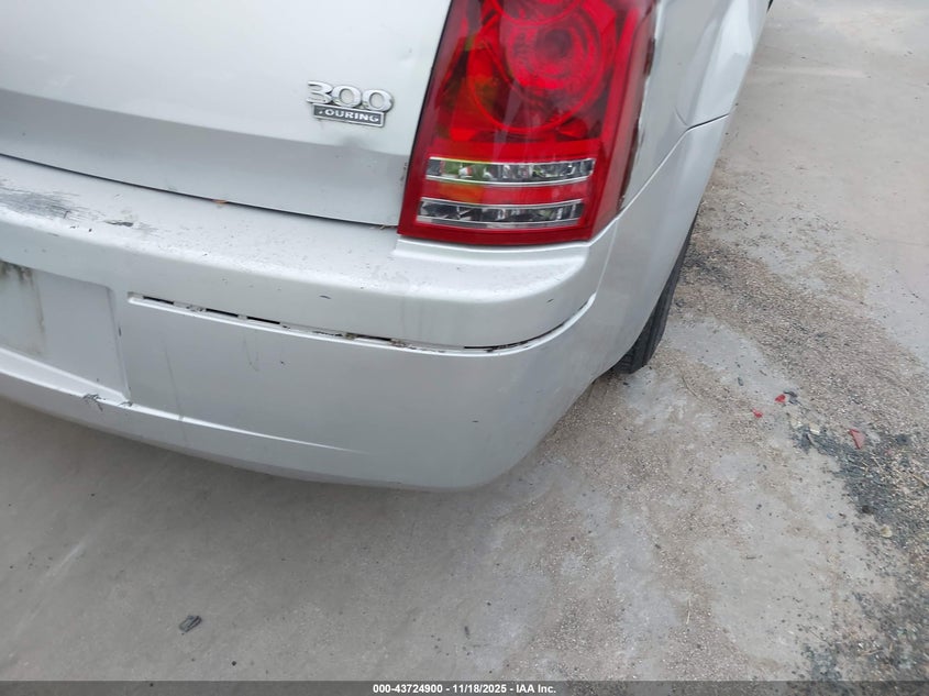 2009 Chrysler 300 Lx VIN: 2C3LA43D89H610662 Lot: 43724900