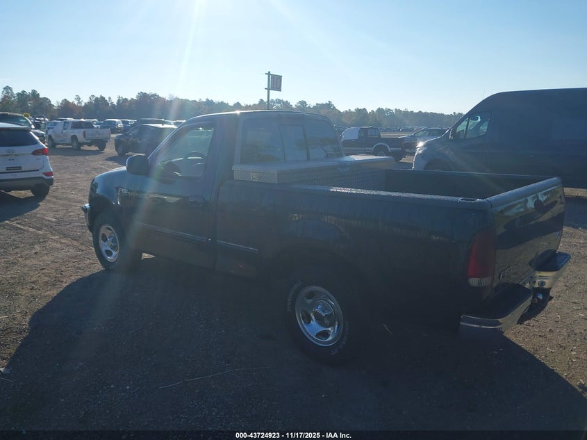 1FTDF1761VNA35768 1997 FORD F-150 photo no. 3