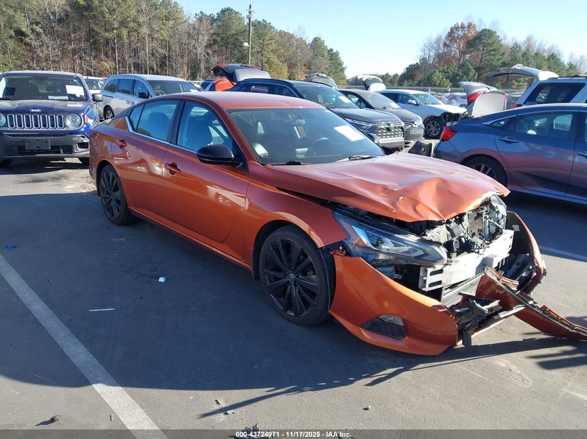 NISSAN ALTIMA 2.5 SR