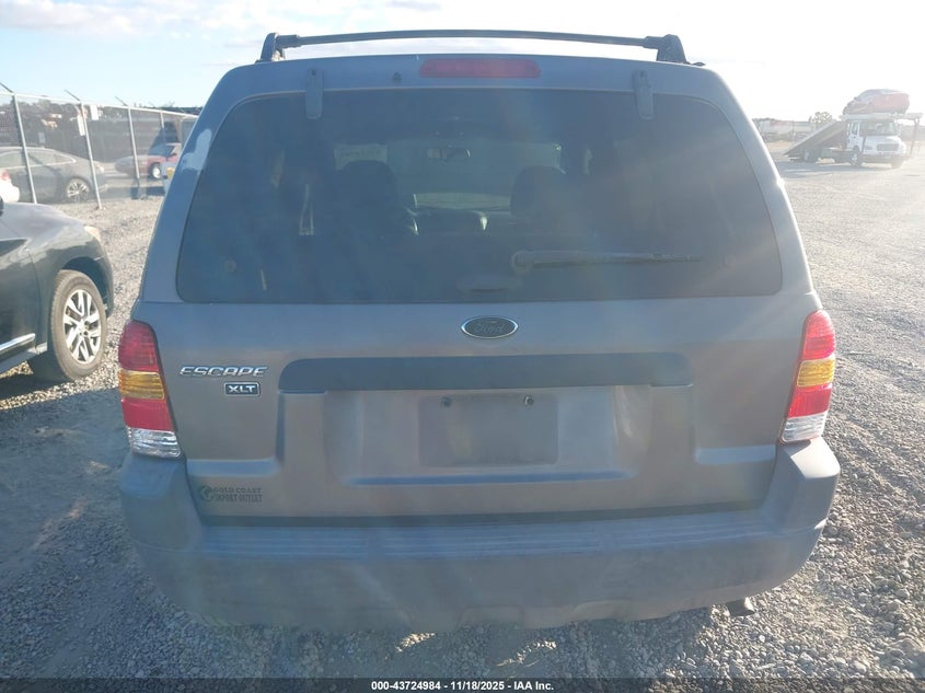 2002 Ford Escape Xlt VIN: 1FMYU03112KD10043 Lot: 43724984