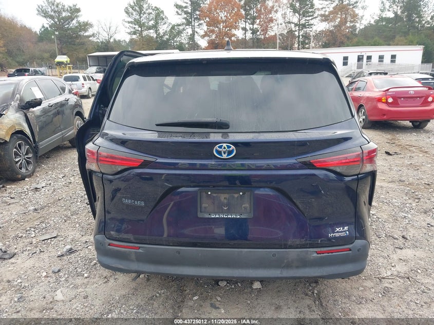 2021 Toyota Sienna Xle VIN: 5TDYRKEC5MS003826 Lot: 43725012