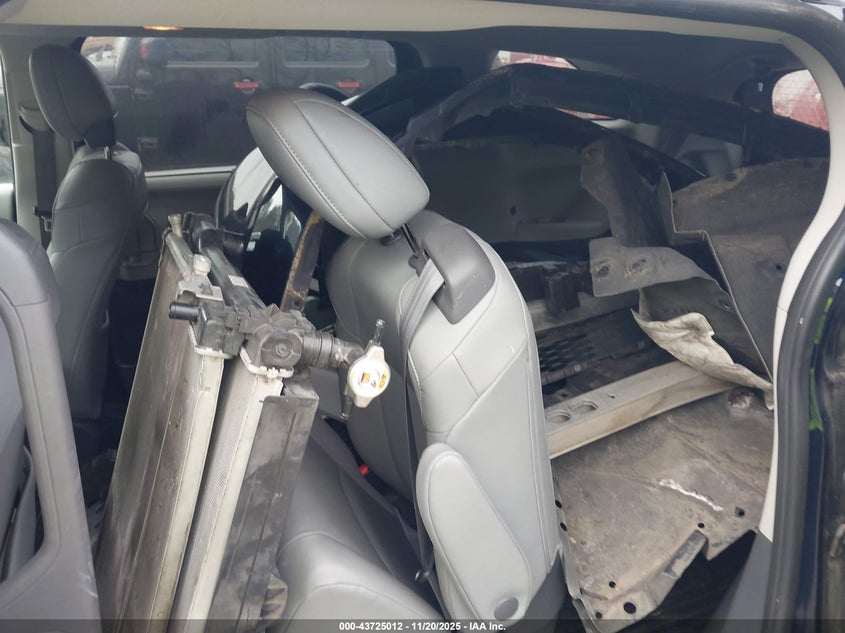 2021 Toyota Sienna Xle VIN: 5TDYRKEC5MS003826 Lot: 43725012