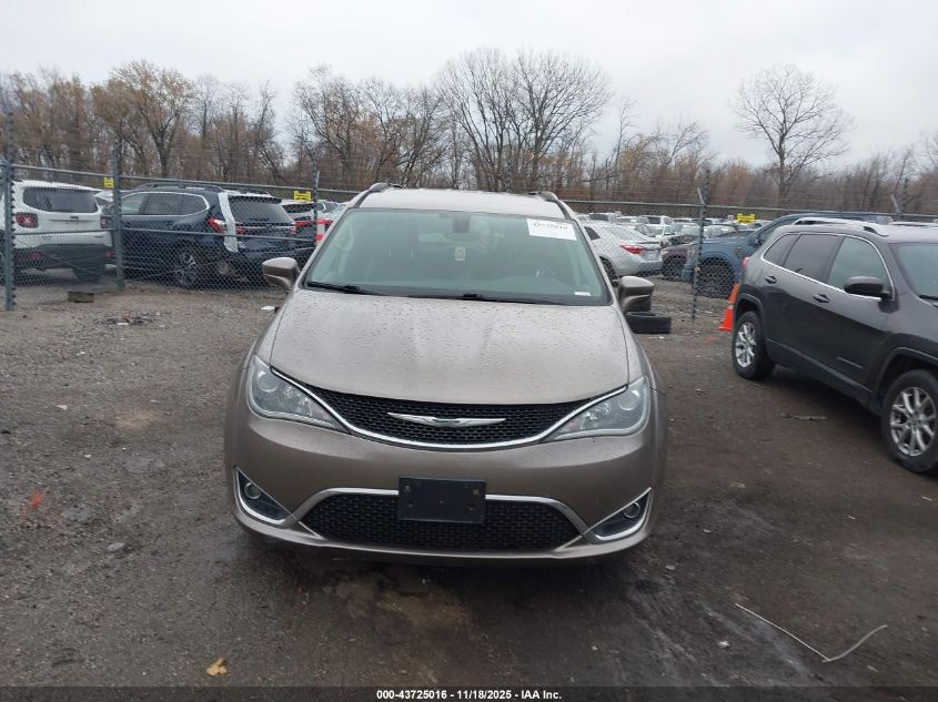 2017 Chrysler Pacifica Touring-L VIN: 2C4RC1BGXHR595584 Lot: 43725016