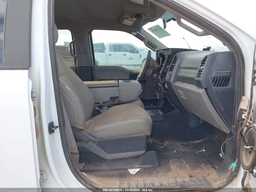 1FT7W2B66KEF33762 2019 FORD F250 photo no. 5