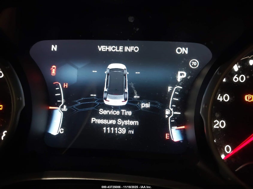 2018 Jeep Compass Latitude 4X4 VIN: 3C4NJDBB8JT252477 Lot: 43725086