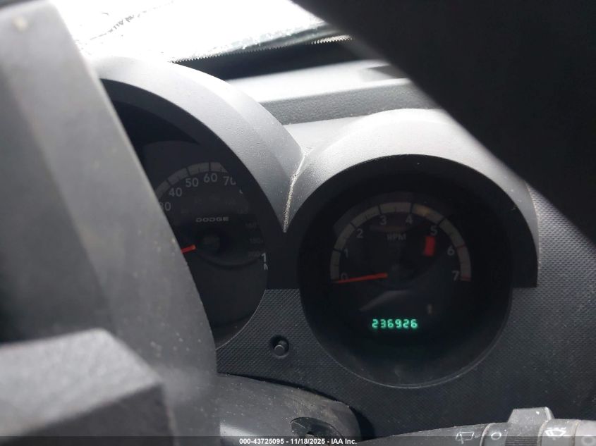 2007 Dodge Nitro Sxt VIN: 1D8GU28K77W663630 Lot: 43725095