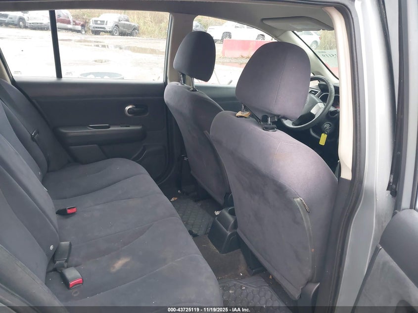 2007 Nissan Versa 1.8S VIN: 3N1BC13E47L389609 Lot: 43725119