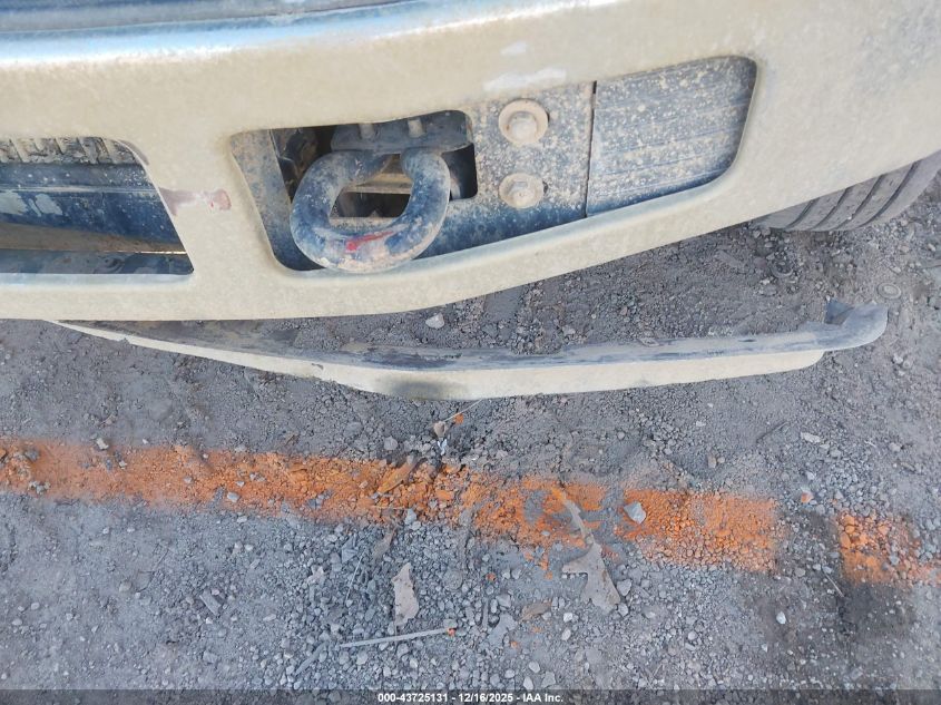 2010 Ford F-550 Chassis Xl/Xlt VIN: 1FDAF5HR6AEA37427 Lot: 43725131