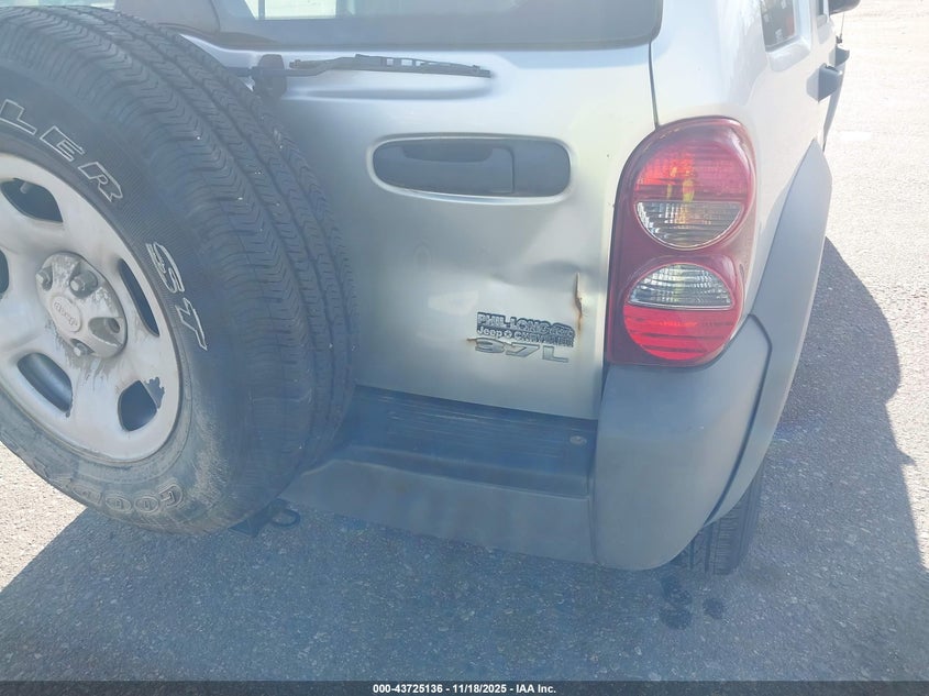 1J8GL48K16W135523 2006 JEEP LIBERTY (NORTH AMERICA) photo no. 6