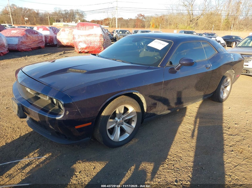 2C3CDZAG5FH850748 2015 DODGE CHALLENGER photo no. 2