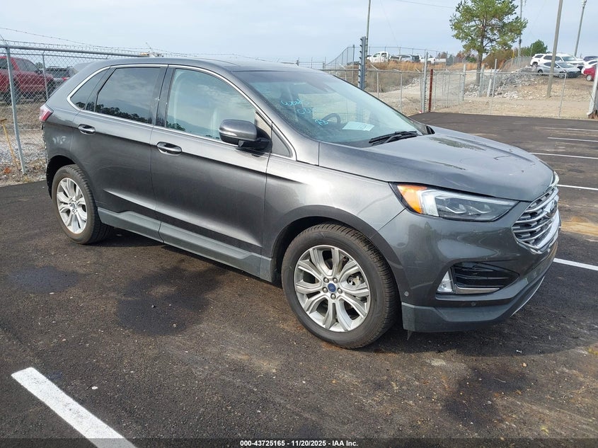 FORD EDGE TITANIUM