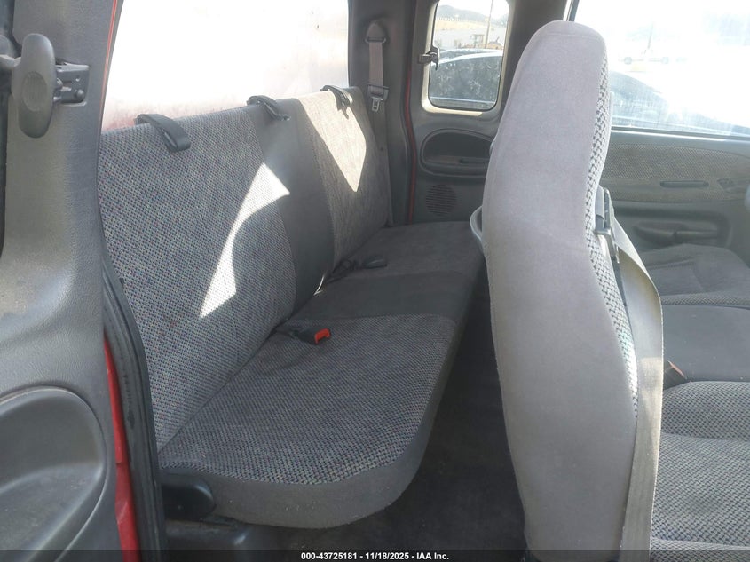 2001 Dodge Ram 1500 St VIN: 3B7HC13Y71M552529 Lot: 43725181