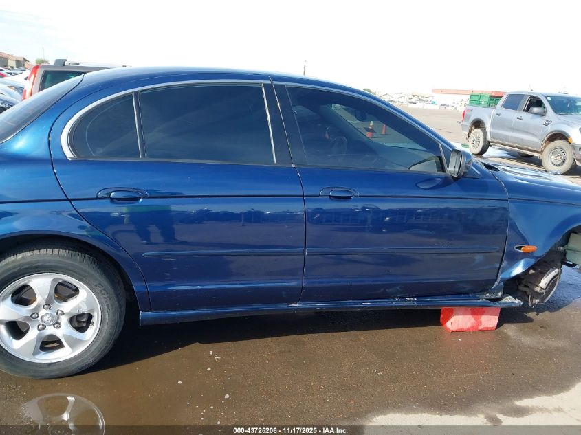 2000 Jaguar S-Type 3.0L V6 VIN: SAJDA01C1YFL16542 Lot: 43725206