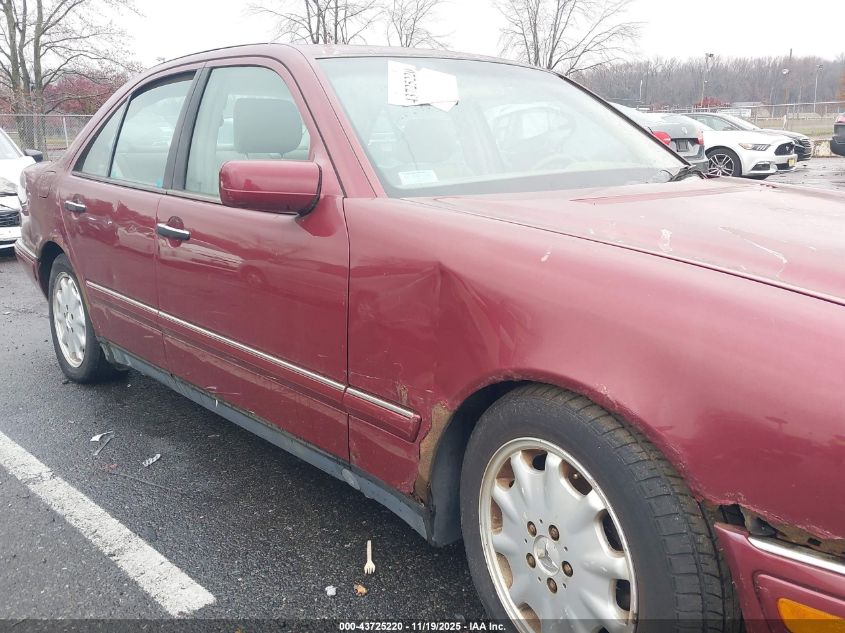 1999 Mercedes-Benz E 320 VIN: WDBJF65H5XA905132 Lot: 43725220