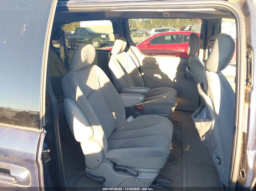 2004 Chrysler Town & Country Touring VIN: 2C4GP54L94R508040 Lot: 43725225