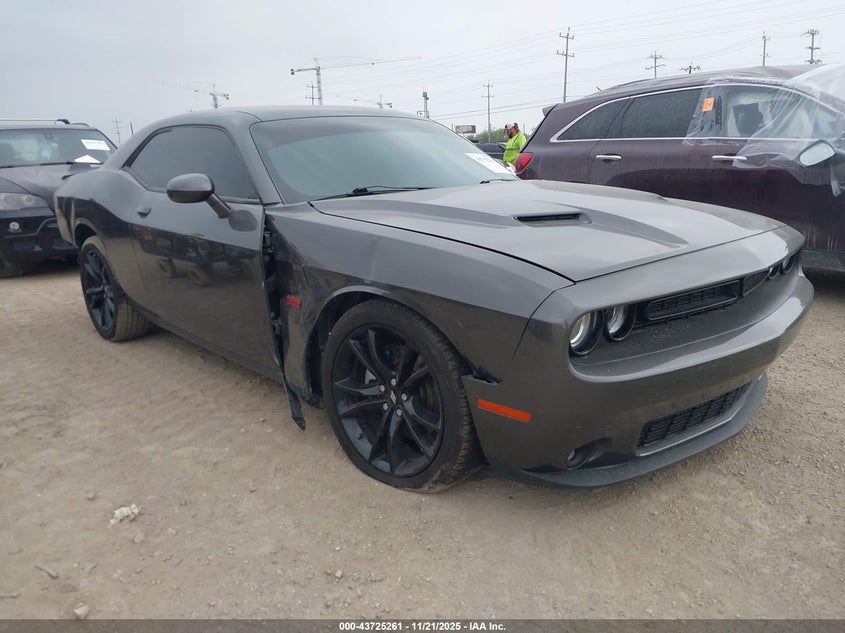 DODGE CHALLENGER R/T PLUS
