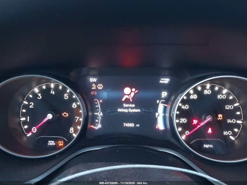 2018 Jeep Compass Limited 4X4 VIN: 3C4NJDCB7JT333632 Lot: 43725265