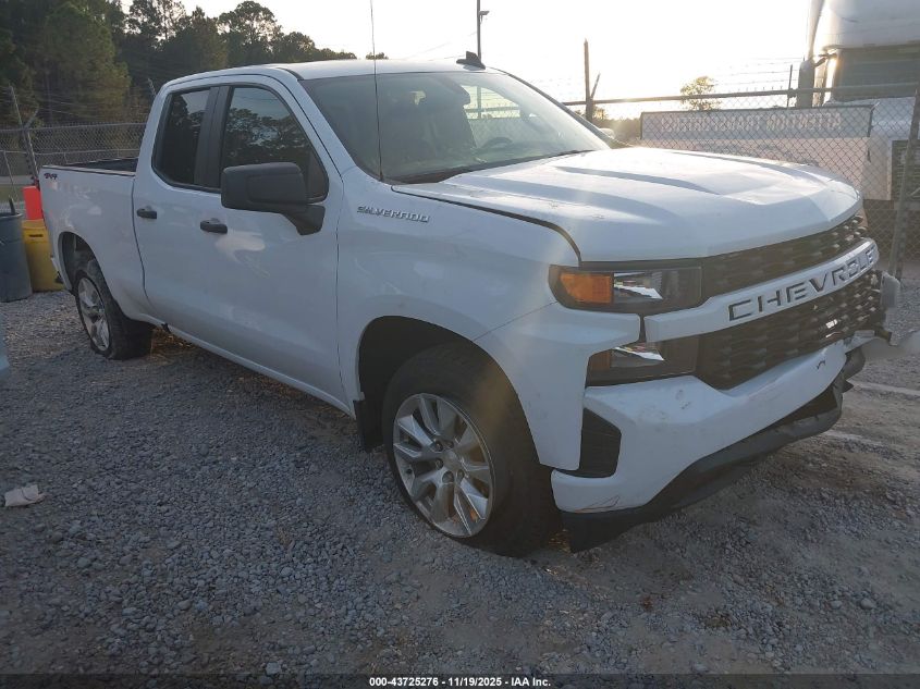 CHEVROLET SILVERADO 1500 4WD STANDARD BED CUSTOM