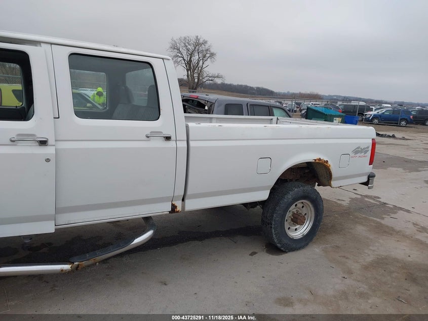 1997 Ford F-350 Xl VIN: 1FTJW36G9VEC05352 Lot: 43725291