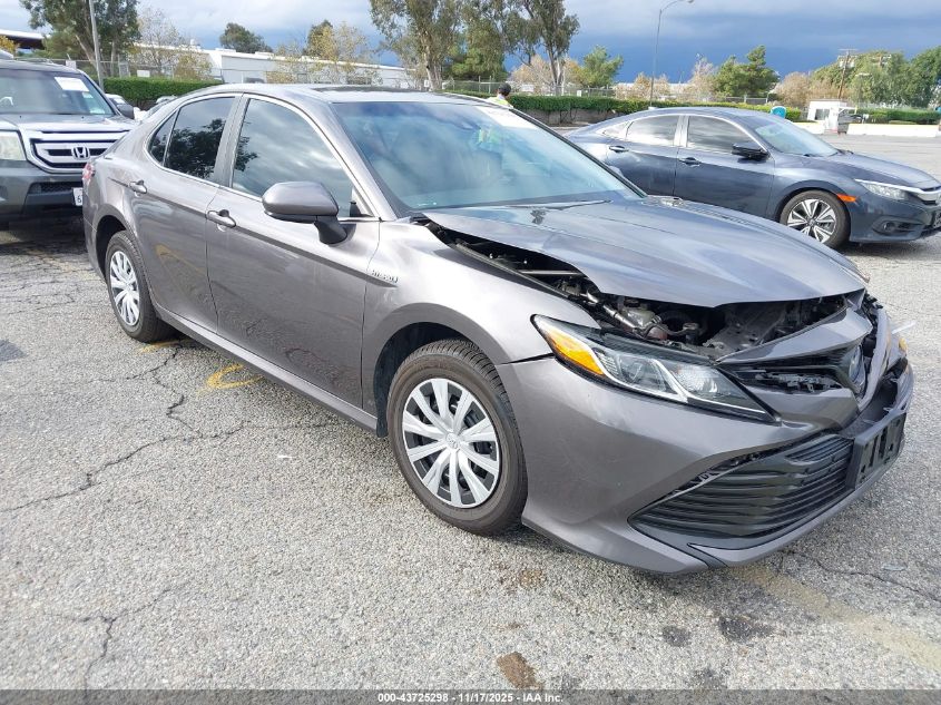 TOYOTA CAMRY HYBRID LE