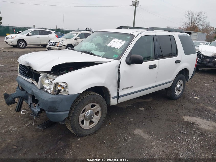 1FMZU72K15UA22331 2005 FORD EXPLORER photo no. 2