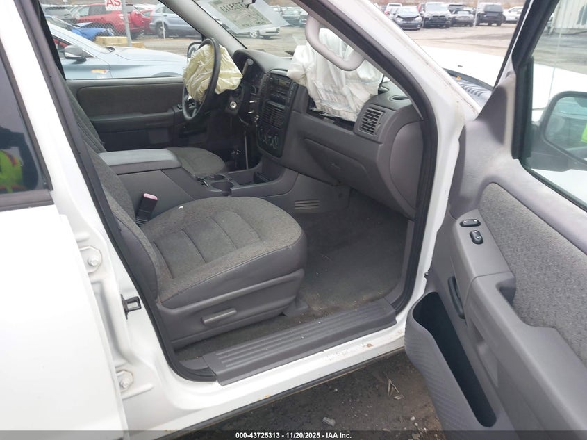 1FMZU72K15UA22331 2005 FORD EXPLORER photo no. 5
