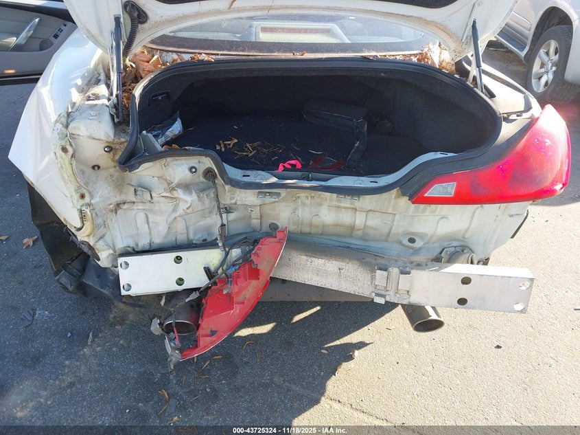 2008 Infiniti G37 Journey VIN: JNKCV64EX8M121502 Lot: 43725324