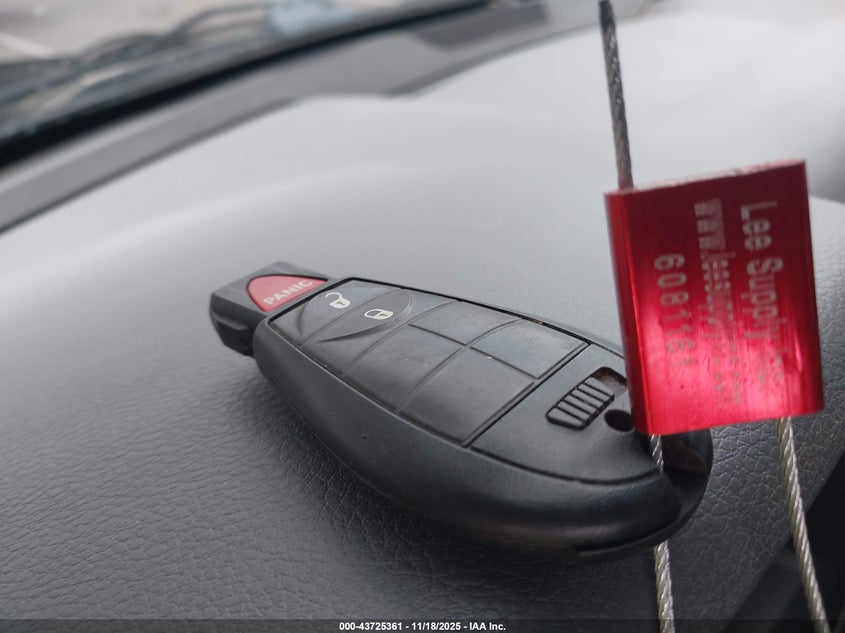 2018 Ram 3500 Tradesman 4X4 8' Box VIN: 3C63RRGL5JG413253 Lot: 43725361