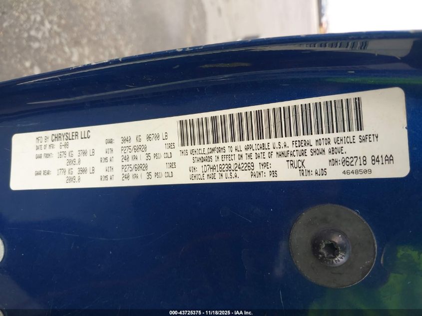 2008 Dodge Ram 1500 Slt VIN: 1D7HA18238J242269 Lot: 43725375