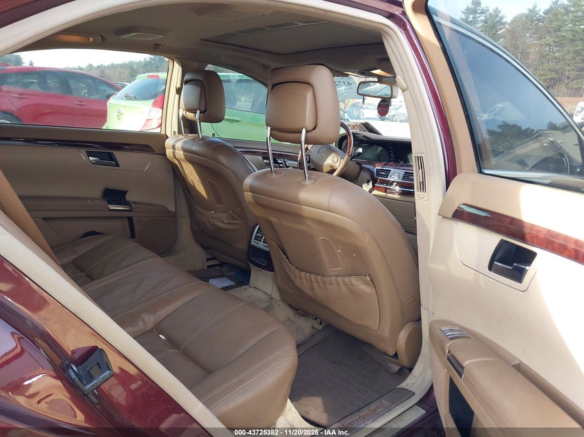 2008 Mercedes-Benz S 550 4Matic VIN: WDDNG86X68A208996 Lot: 43725382