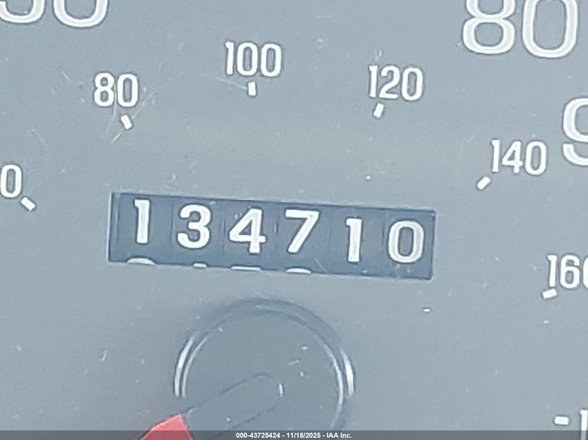 2004 Mercury Grand Marquis Gs VIN: 2MEFM74W54X647862 Lot: 43725424