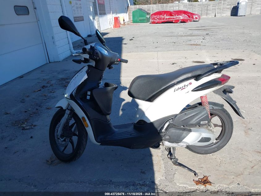 2024 Piaggio Liberty 150/150 S VIN: ZAPM898GXR7004995 Lot: 43725476