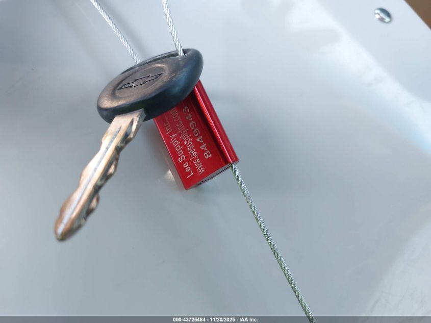 2004 Chevrolet Silverado 1500 Z71 VIN: 2GCEK13T641354241 Lot: 43725484