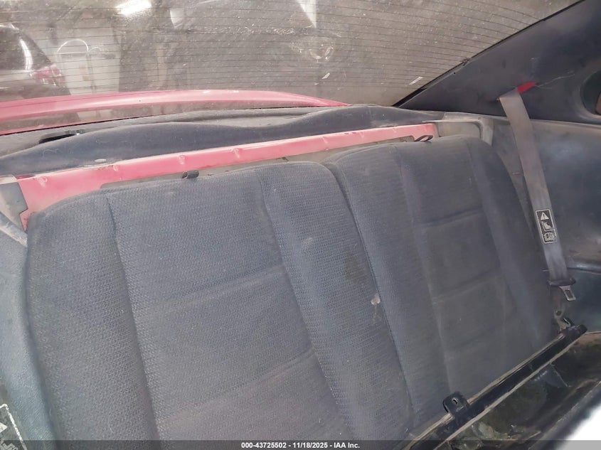 2000 Ford Mustang VIN: 1FAFP4046YF196279 Lot: 43725502