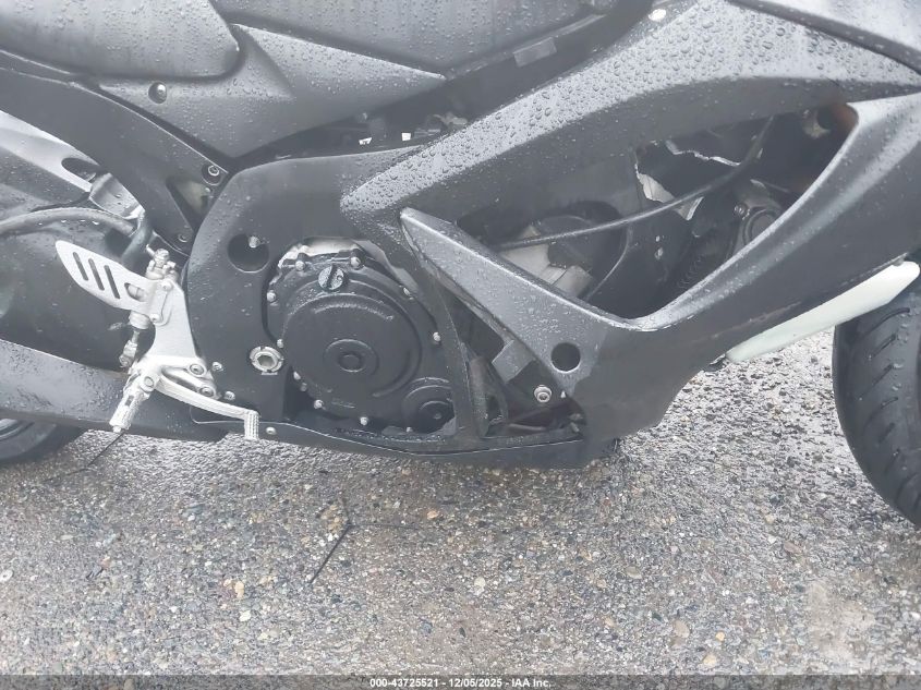 2007 Suzuki Gsx-R600 VIN: JS1GN7DA172116957 Lot: 43725521