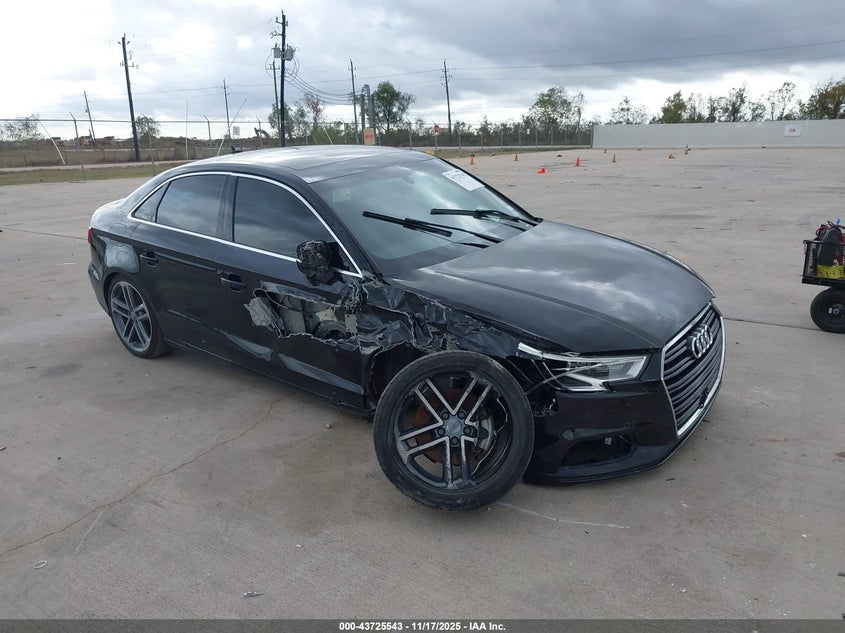 AUDI A3 40 PREMIUM/40 TITANIUM PREMIUM