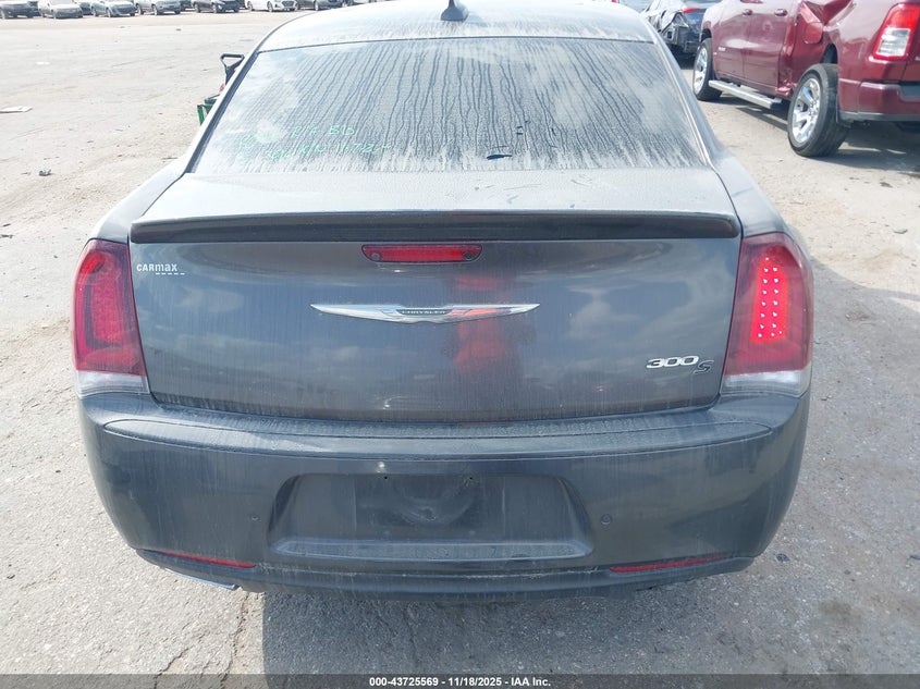 2C3CCABGXJH244759 2018 CHRYSLER 300 photo no. 17